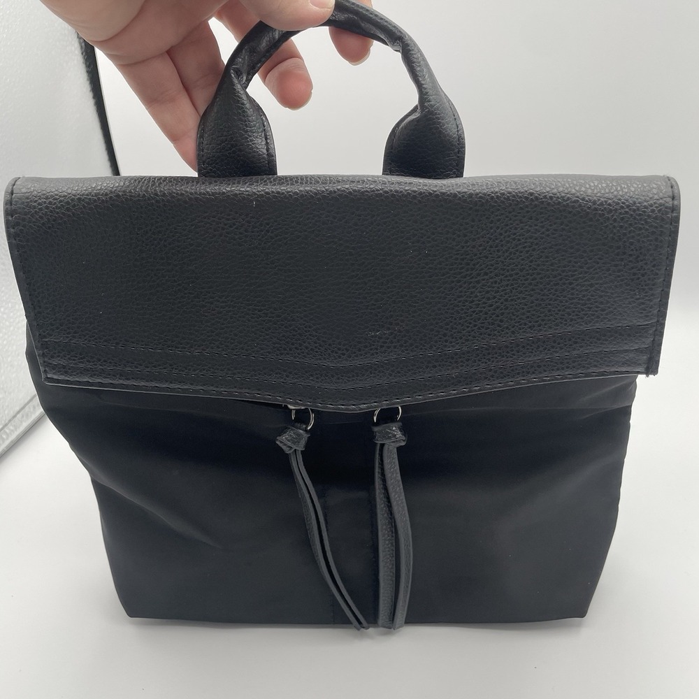 Botkier New York Black Nylon Backpack Branded Straps Bag Travel Classic Utility - Picture 2 of 7